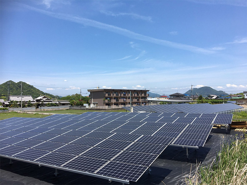 太陽光発電システム 野立て