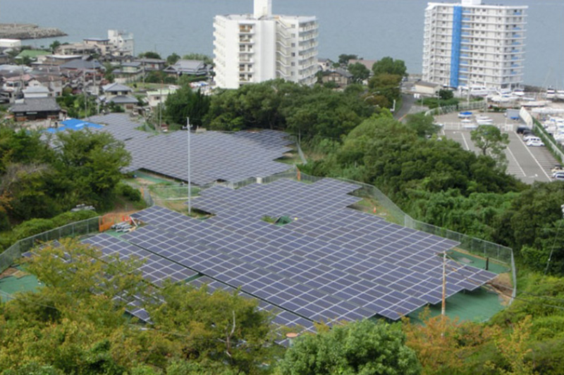 メガソーラー（太陽光発電所）