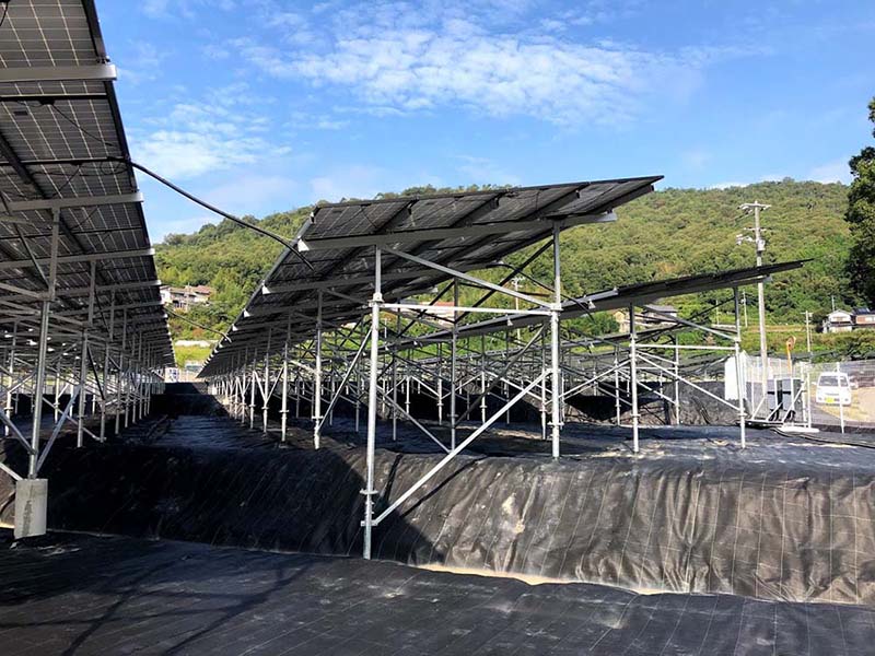 傾斜地 太陽光 架台 設置方法