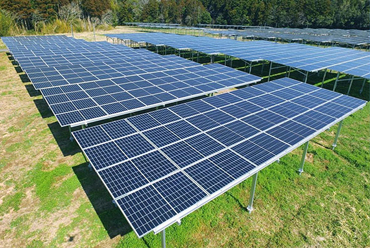 J-クレジットで企業の再エネ100%に　社員には自社太陽光発電電力を提供